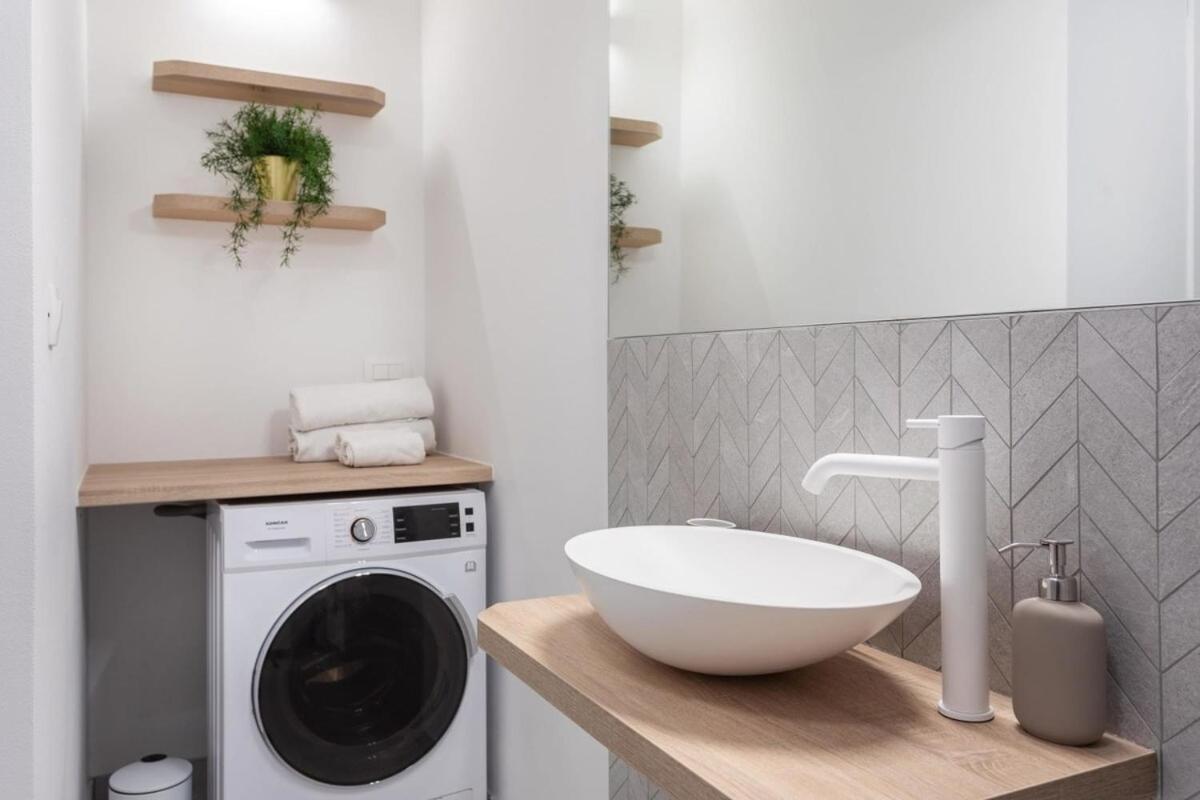 Lux Nest III City Apartment Urban Stay ซาเกร็บ ภายนอก รูปภาพ