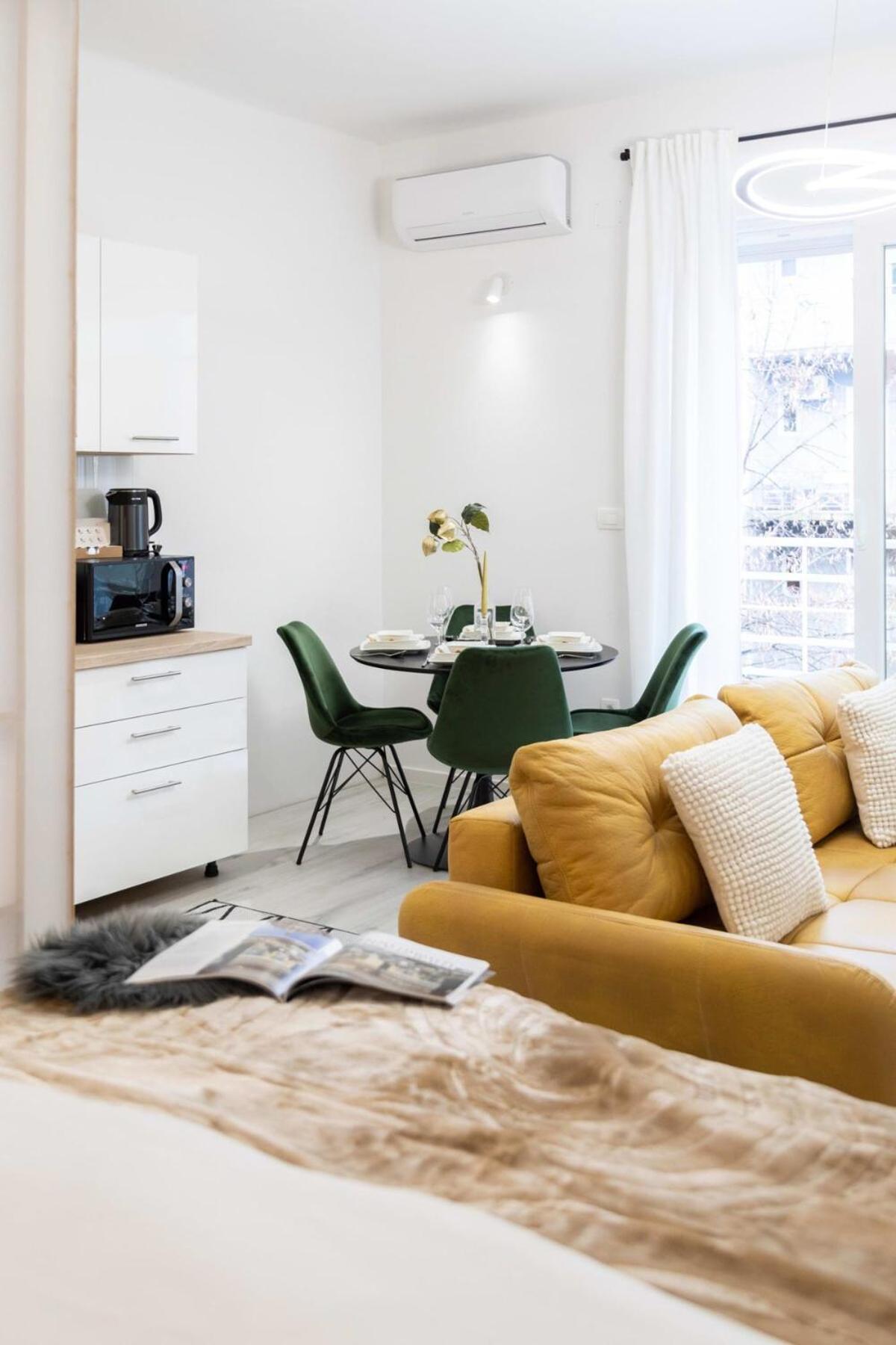 Lux Nest III City Apartment Urban Stay ซาเกร็บ ภายนอก รูปภาพ