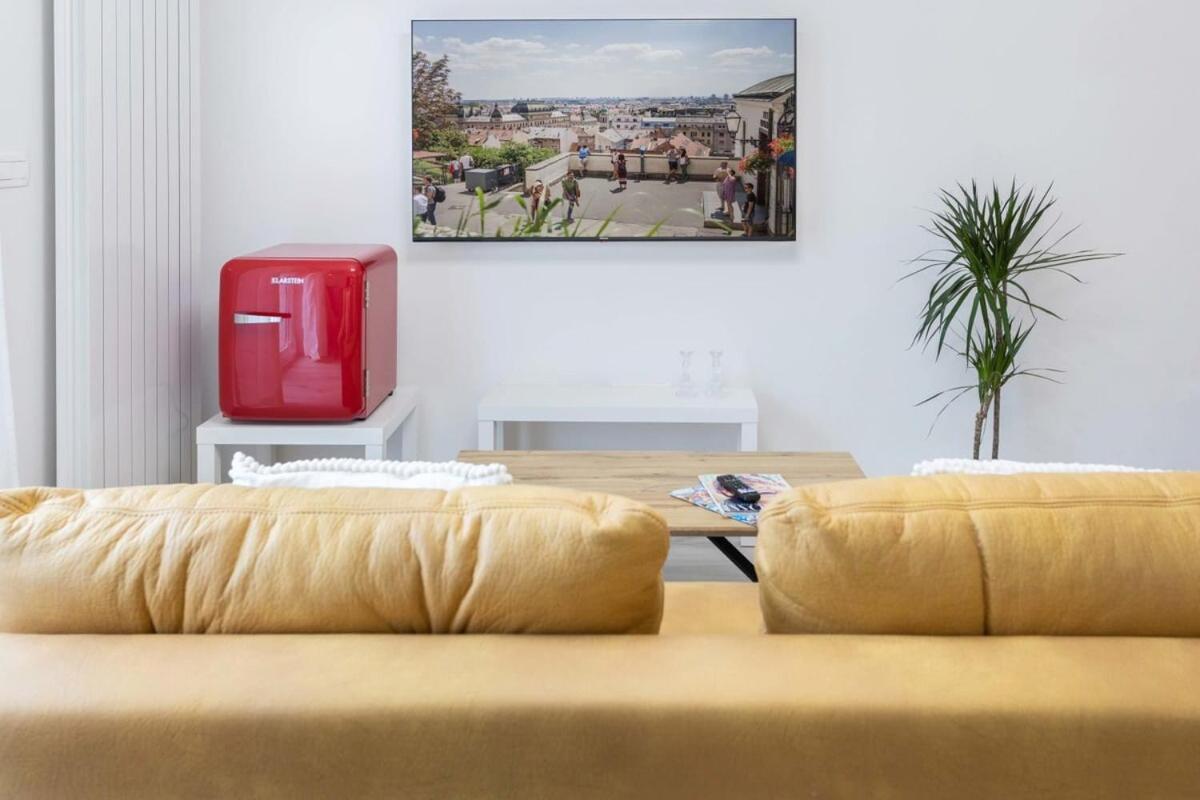 Lux Nest III City Apartment Urban Stay ซาเกร็บ ภายนอก รูปภาพ